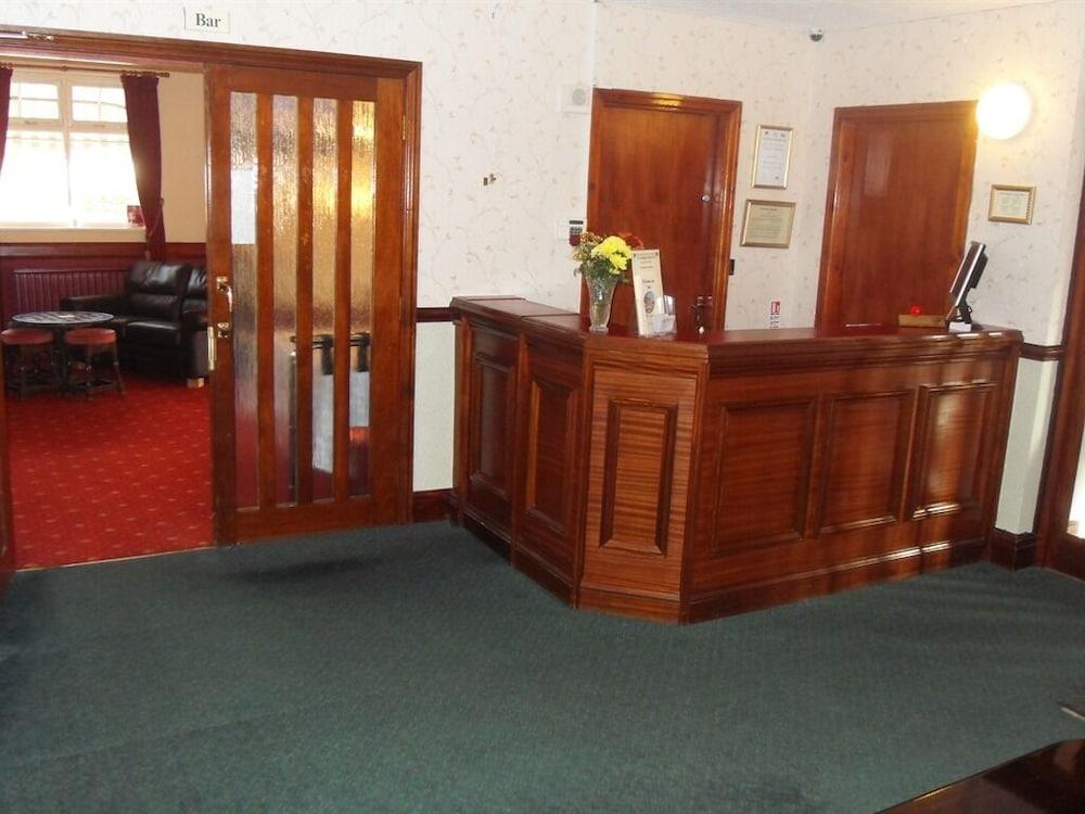 The Dodington Lodge Hotel Whitchurch  Εξωτερικό φωτογραφία